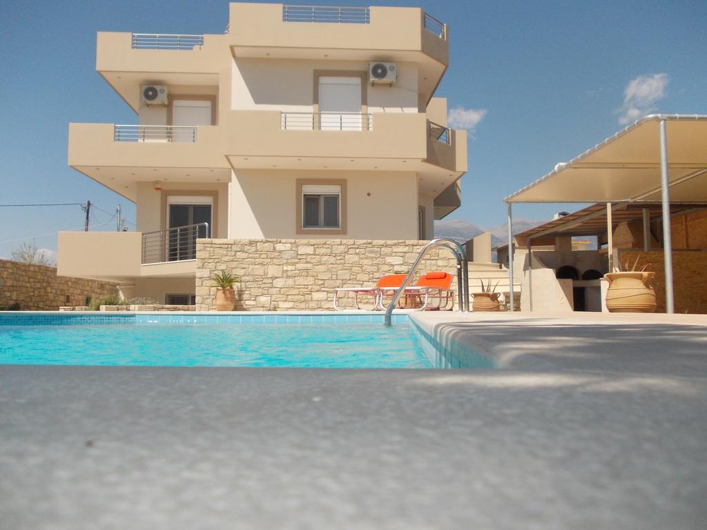 Elpidis Villa Kokkinos Pirgos Esterno foto