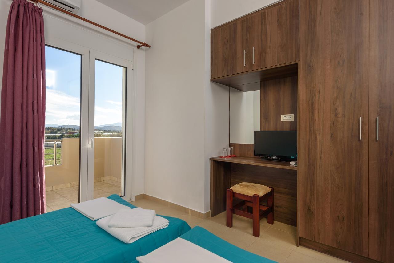 Elpidis Villa Kokkinos Pirgos Esterno foto