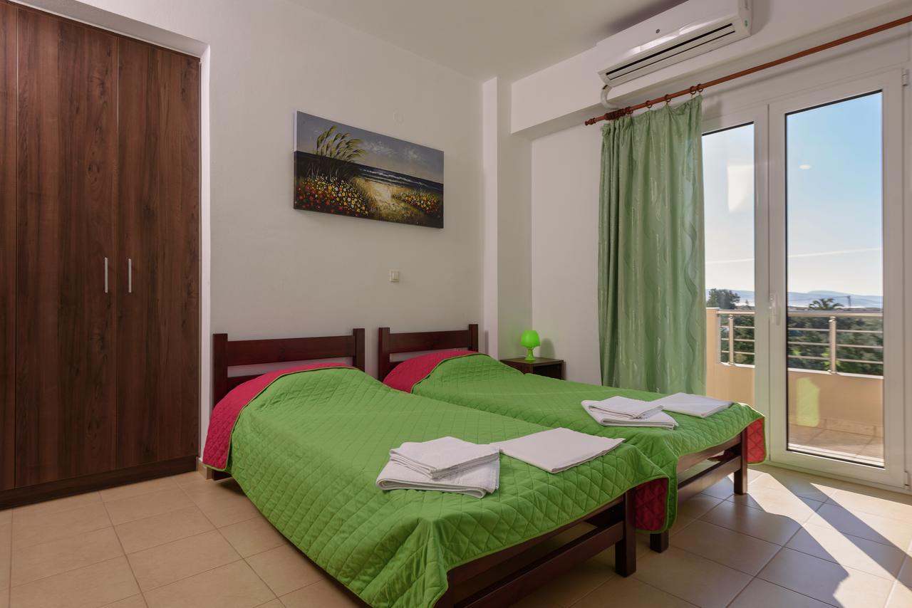 Elpidis Villa Kokkinos Pirgos Esterno foto