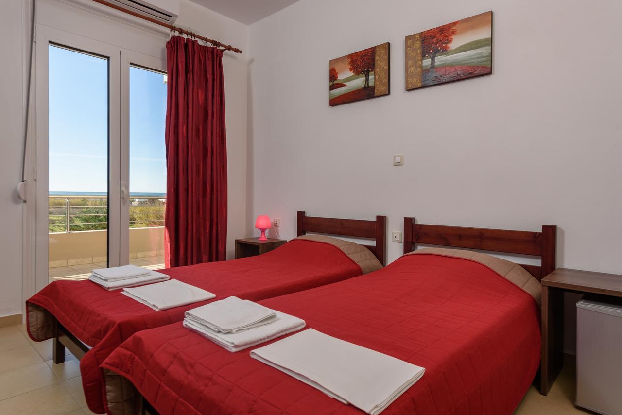 Elpidis Villa Kokkinos Pirgos Esterno foto